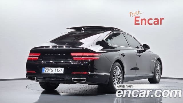 Genesis Electrified G80 2021 — Şəkil 2/20