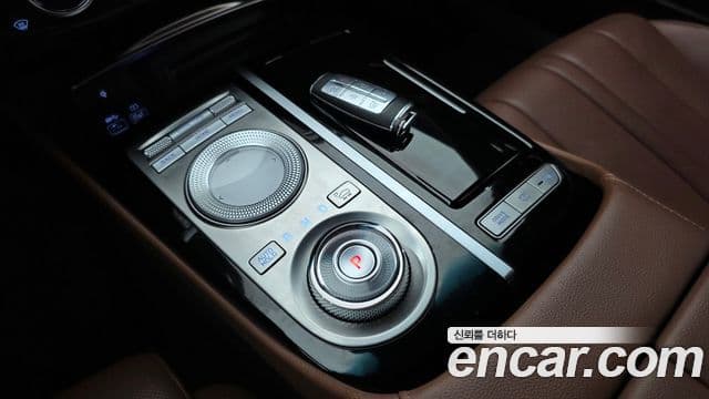 Genesis Electrified G80 2021 — Şəkil 9/20