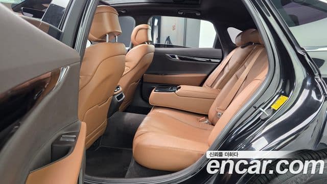 Genesis Electrified G80 2021 — Şəkil 11/20