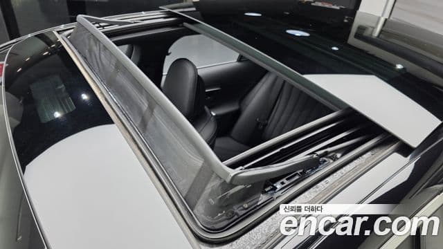 Mercedes-Benz E-Class 2024 — Şəkil 18/20
