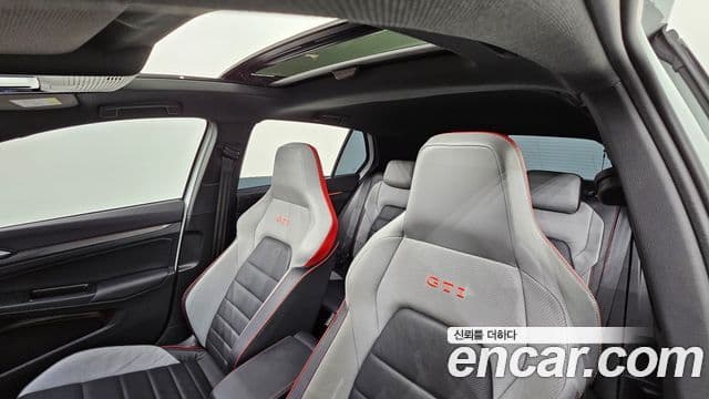 Volkswagen Golf 2023 — Şəkil 18/20