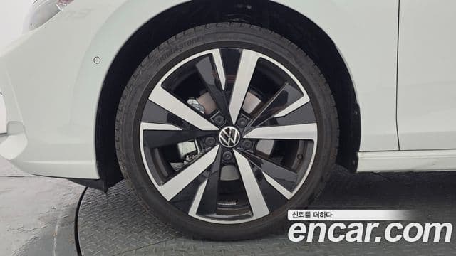 Volkswagen Golf 2025 — Şəkil 5/20