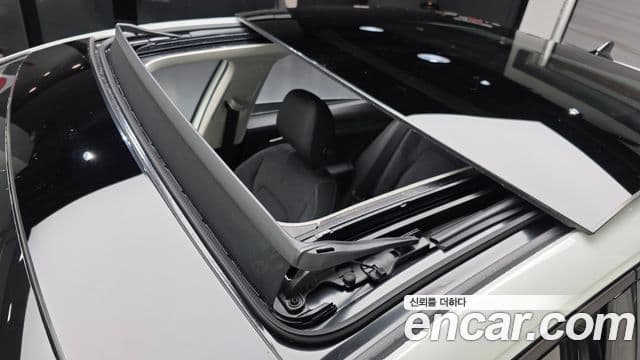 Volkswagen Golf 2025 — Şəkil 19/20