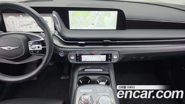 Genesis G90 2022 — ფოტო 14/20