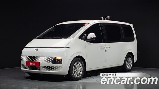 Hyundai Staria 2023 — ფოტო 1/20