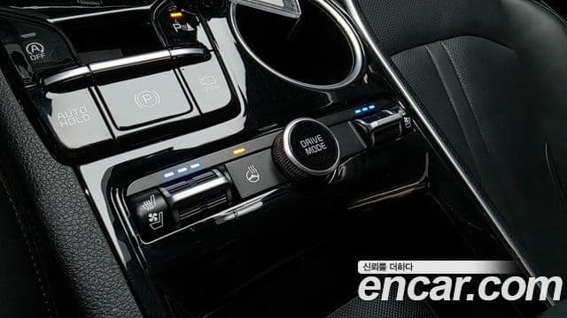 Kia K5 2022 — ფოტო 19/20