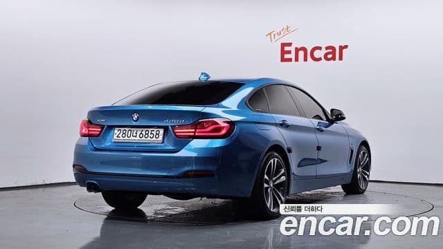 BMW 4 Series 2020 — Photo 24/34