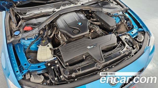 BMW 4 Series 2020 — Photo 33/34