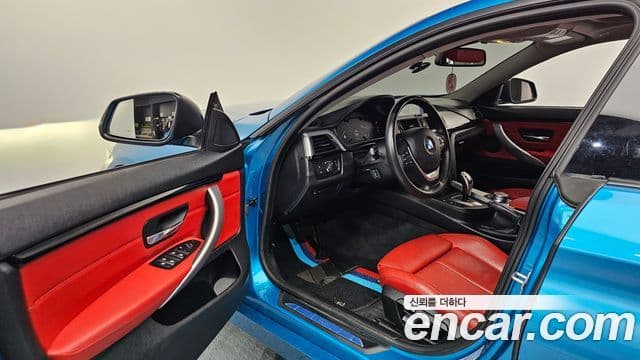 BMW 4 Series 2020 — Photo 16/34