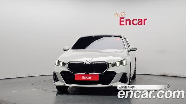 BMW 5 Series 2025 — Şəkil 3/20
