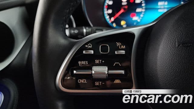 Mercedes-Benz GLC-Class 2021 — Şəkil 16/20