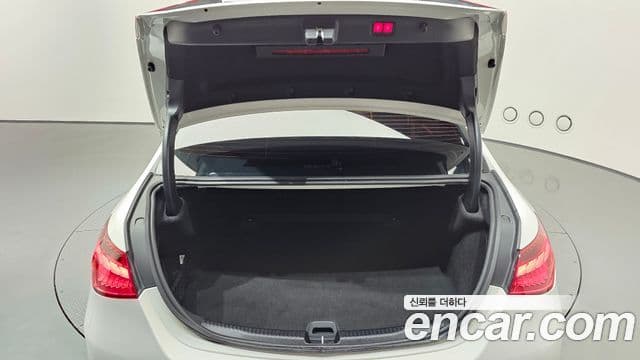 Mercedes-Benz C-Class 2022 — фото 20 из 20