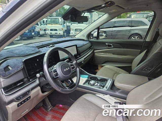 Kia Carnival 2024 — ფოტო 11/11