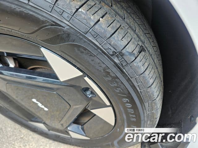 Kia Carnival 2024 — ფოტო 13/13