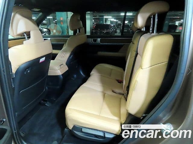 Hyundai Santa Fe 2024 — ფოტო 6/20