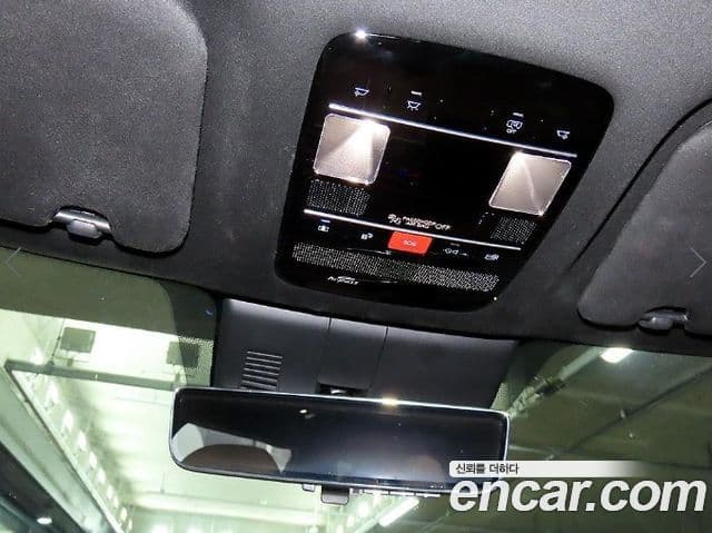Hyundai Santa Fe 2024 — ფოტო 14/20