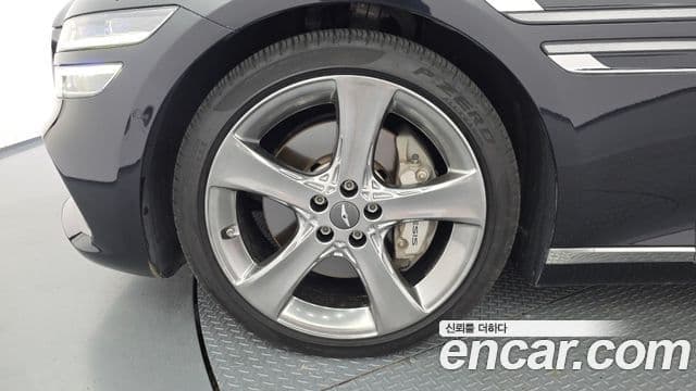 Genesis Electrified G80 2021 — ფოტო 5/20