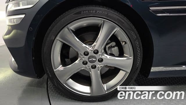 Genesis G80 2021 — Photo 18/20