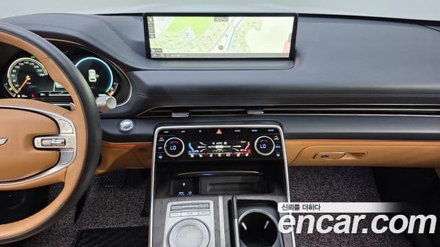 Genesis GV80 2021 — ფოტო 15/20