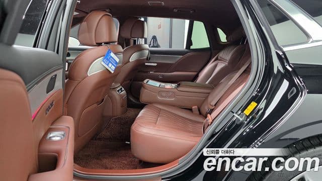 Genesis G90 2022 — ფოტო 12/20