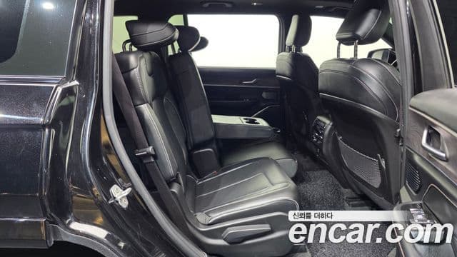 Jeep Grand Cherokee 2021 — Şəkil 12/20