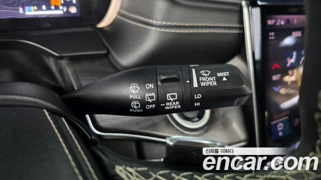 Jeep Grand Cherokee 2021 — Photo 20/38
