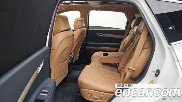 Genesis GV80 2022 — ფოტო 12/20