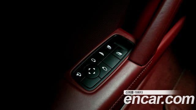 Porsche 911 2023 — ფოტო 18/20