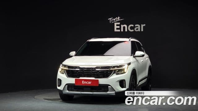 Kia Seltos 2023 — ფოტო 3/20