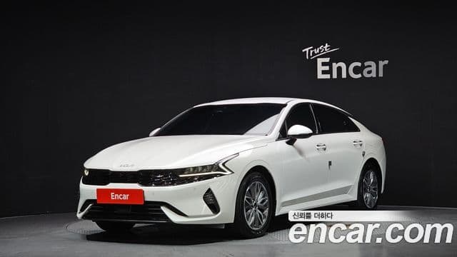 Kia K5 2023 — ფოტო 1/20
