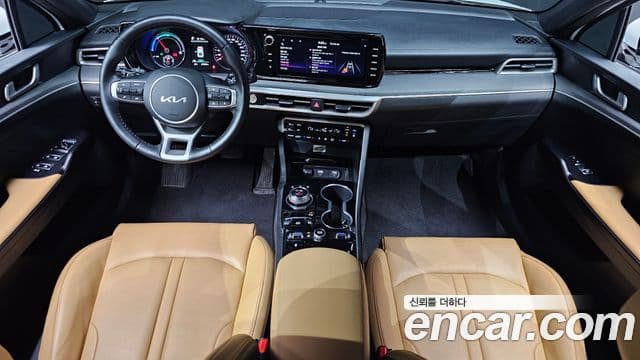 Kia K5 2023 — ფოტო 7/20