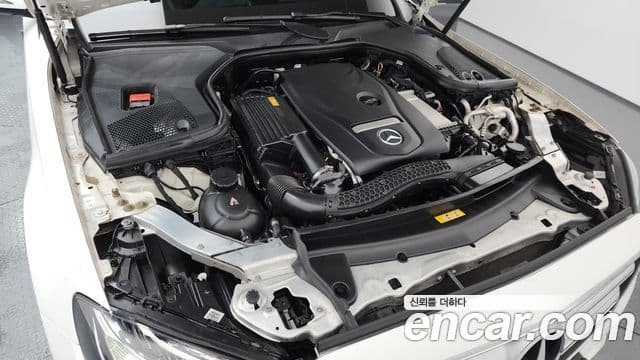 Mercedes-Benz E-Class 2018 — Фото 6/20
