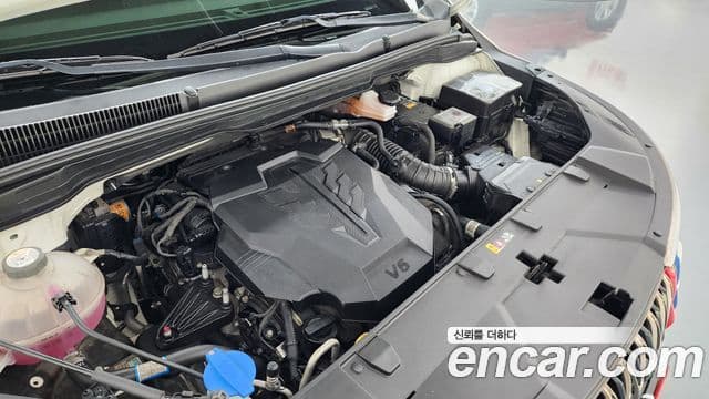 Kia Carnival 2021 — ფოტო 6/20