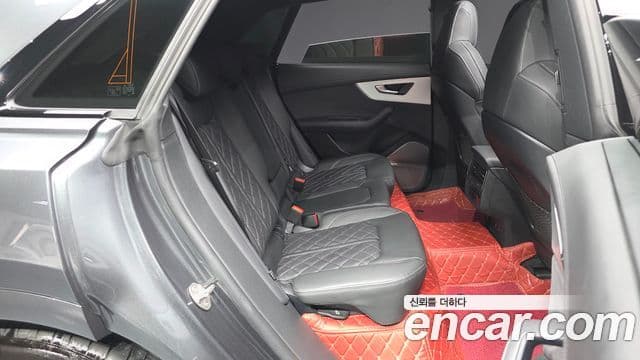 Audi Q7 2023 — ფოტო 12/20