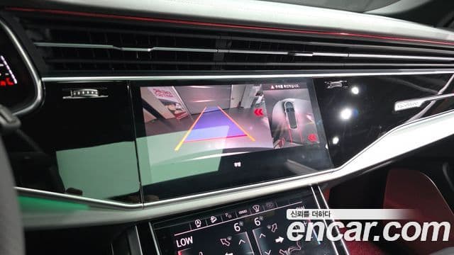 Audi Q7 2023 — ფოტო 15/20