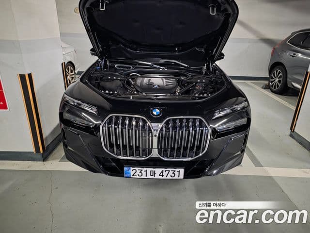 BMW 7 Series 2025 — ფოტო 9/20
