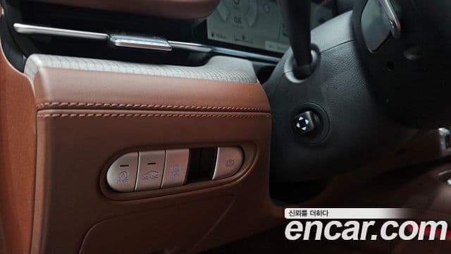 Genesis G90 2022 — ფოტო 18/20