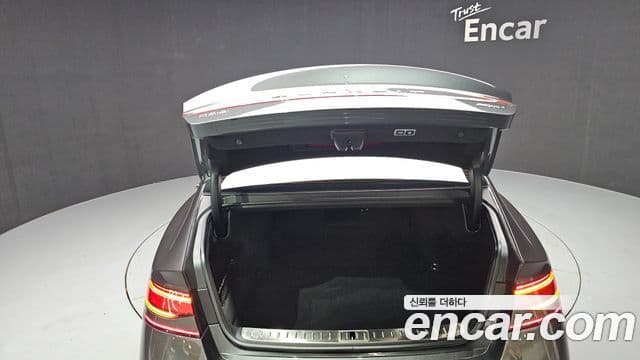 Genesis G90 2022 — ფოტო 20/20