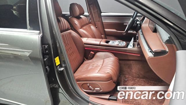 Genesis G90 2022 — Şəkil 24/34