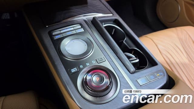 Genesis Electrified G80 2022 — ფოტო 9/20