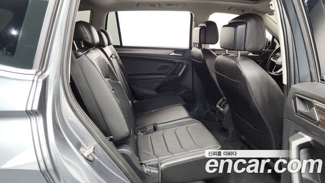 Volkswagen Tiguan Allspace 2024 — Şəkil 11/20