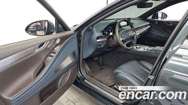 Genesis Electrified G80 2023 — ფოტო 10/20