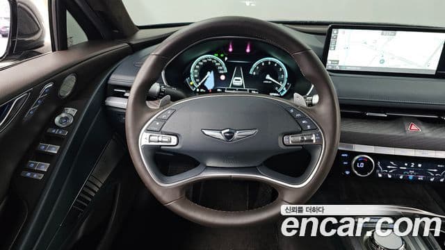 Genesis Electrified G80 2023 — ფოტო 13/20