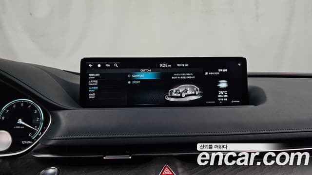 Genesis Electrified G80 2023 — ფოტო 16/20