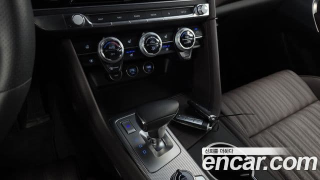 Genesis G70 2023 — Şəkil 9/20