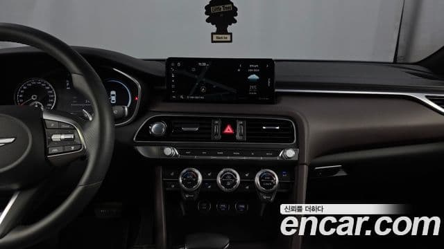 Genesis G70 2023 — Şəkil 14/20