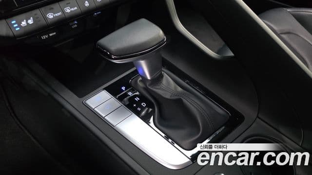 Hyundai Avante 2023 — ფოტო 9/20