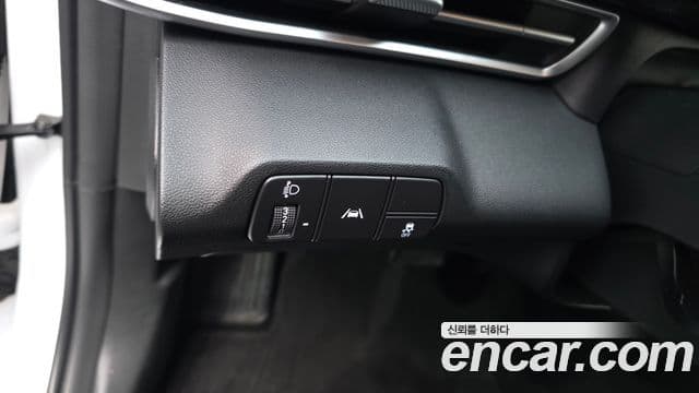 Hyundai Avante 2023 — ფოტო 14/20