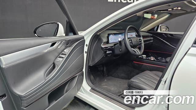 Genesis Electrified G80 2024 — ფოტო 10/20
