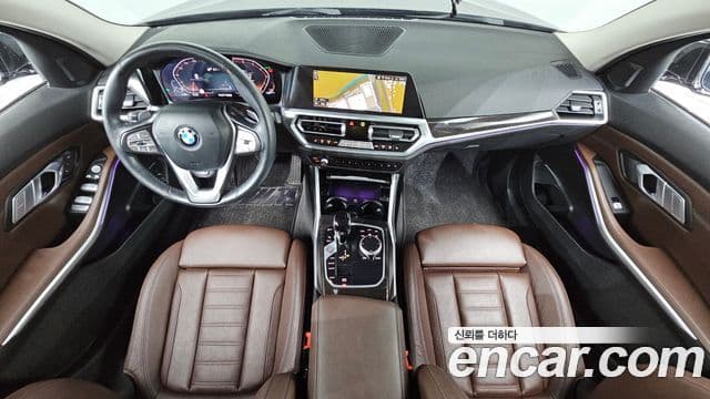 BMW 3 Series 2022 — ფოტო 7/20